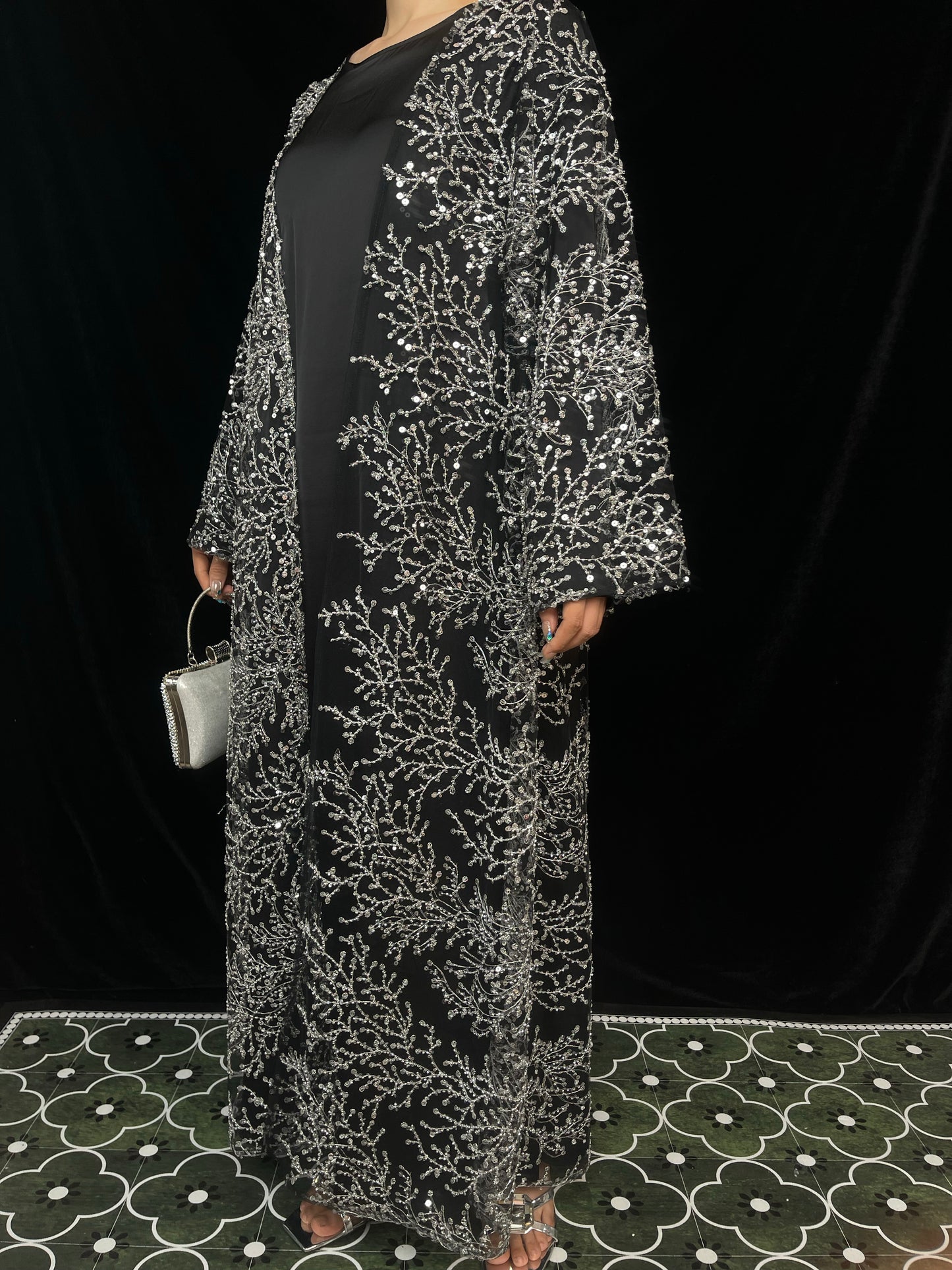 MSL895 The Night Shines Open Abaya Set