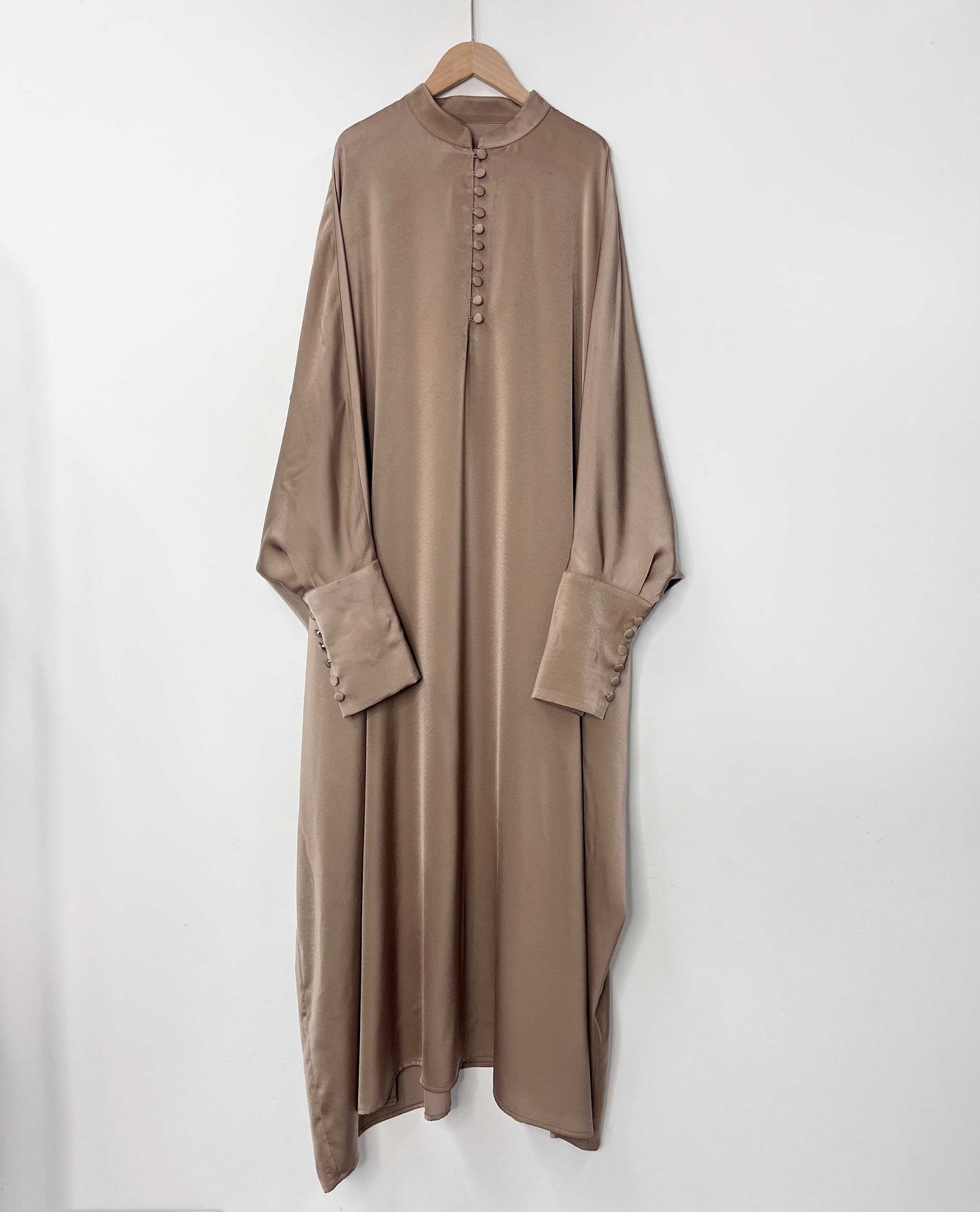 Ramadan Abaya Button Front Batwing Sleeve Modest Dress, Elegant Loose Solid Color Cloak Maxi Outwear Kaftan, Women's Clothing MSL125