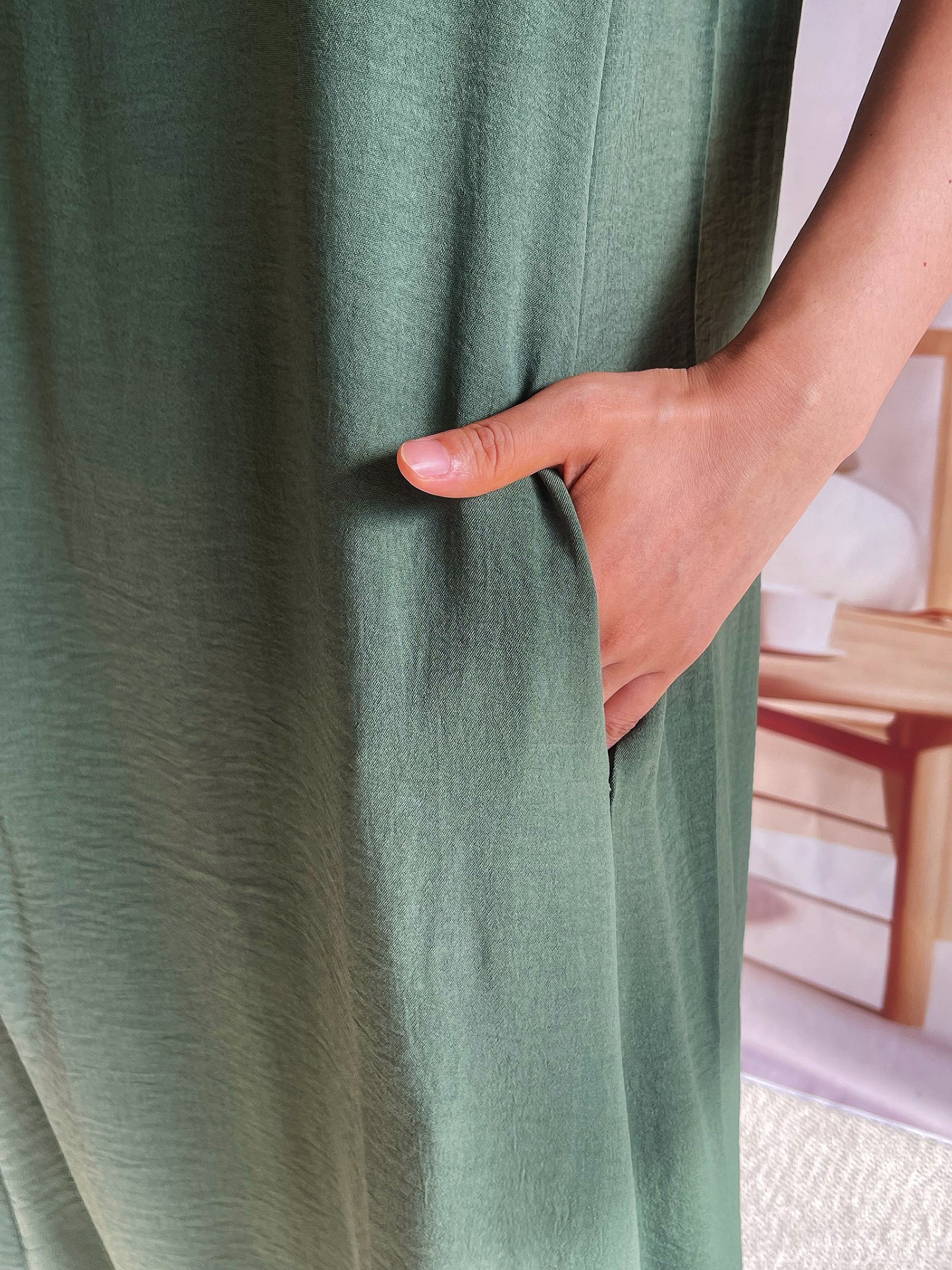 Ramadan Solid Crew Neck Sleeveless Loose Abayas, Elegant Simple Ruffle Hem Maxi Tank Dress, Women's Clothing Kebaya Kaftan MSL153