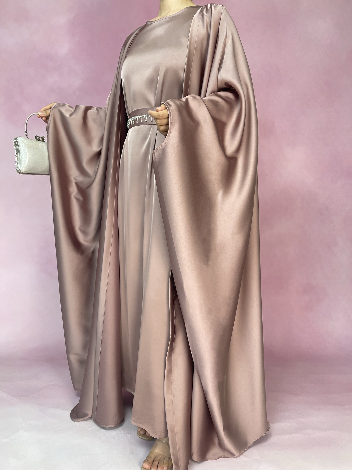 【Auf Lager】5-teiliges Set Butterfly Abaya mit Niqab, lose Vollabdeckung Satin Abaya MSL019