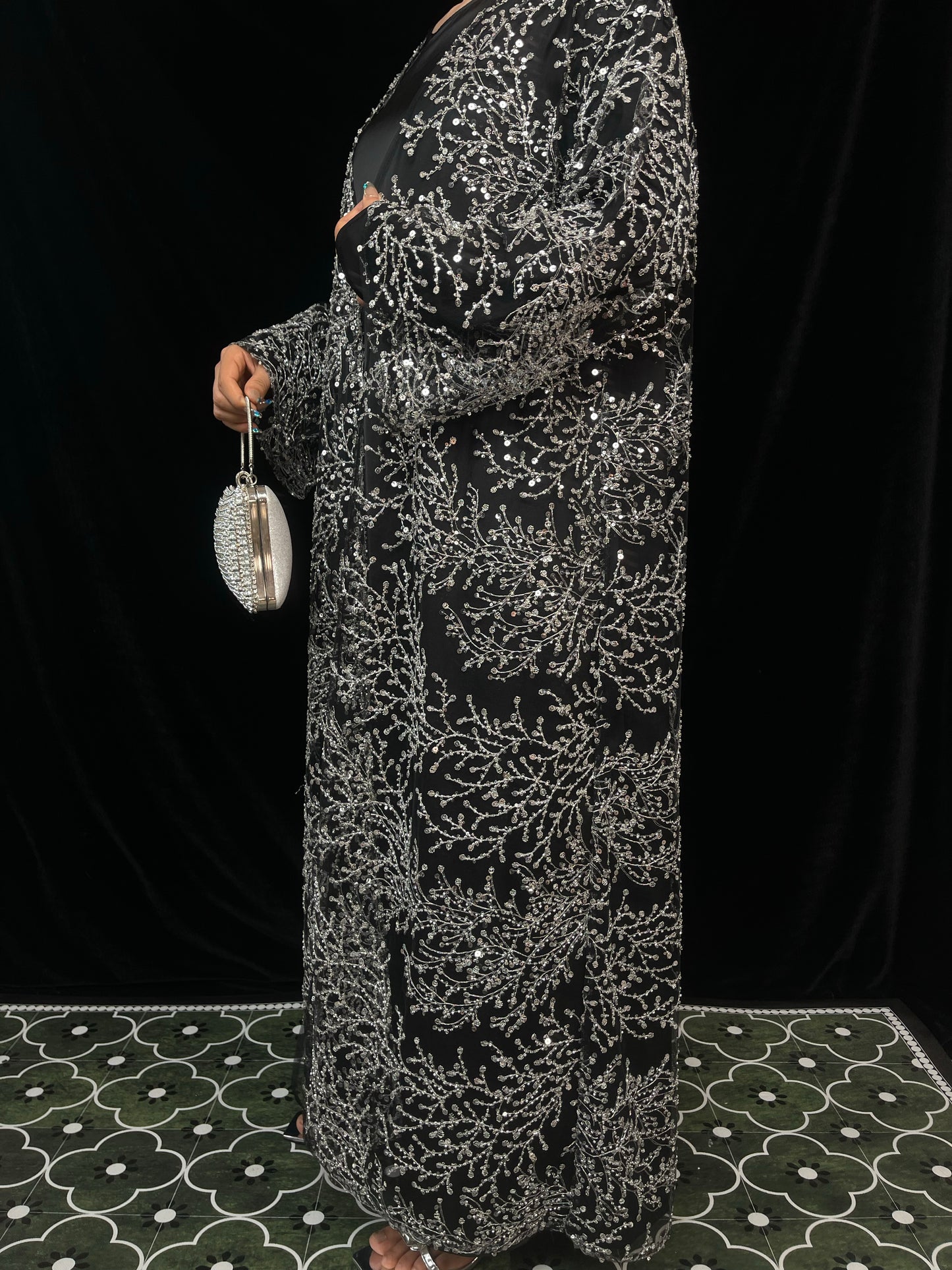 MSL895 The Night Shines Open Abaya Set