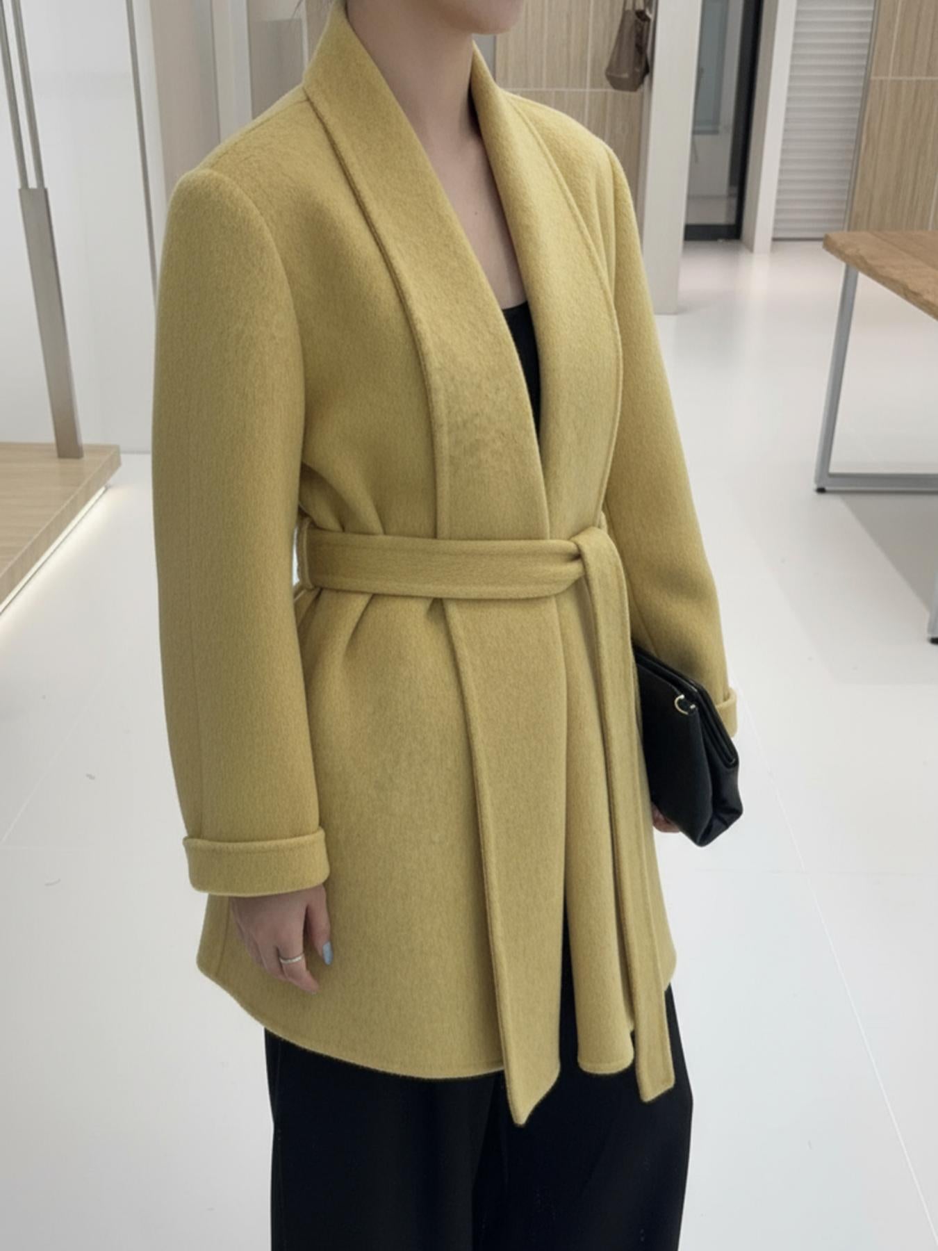 8190 Women's 70% Wool Coat, Autumn and Winter, Long-sleeved and Mid-length, Tweed Style, with Belt.