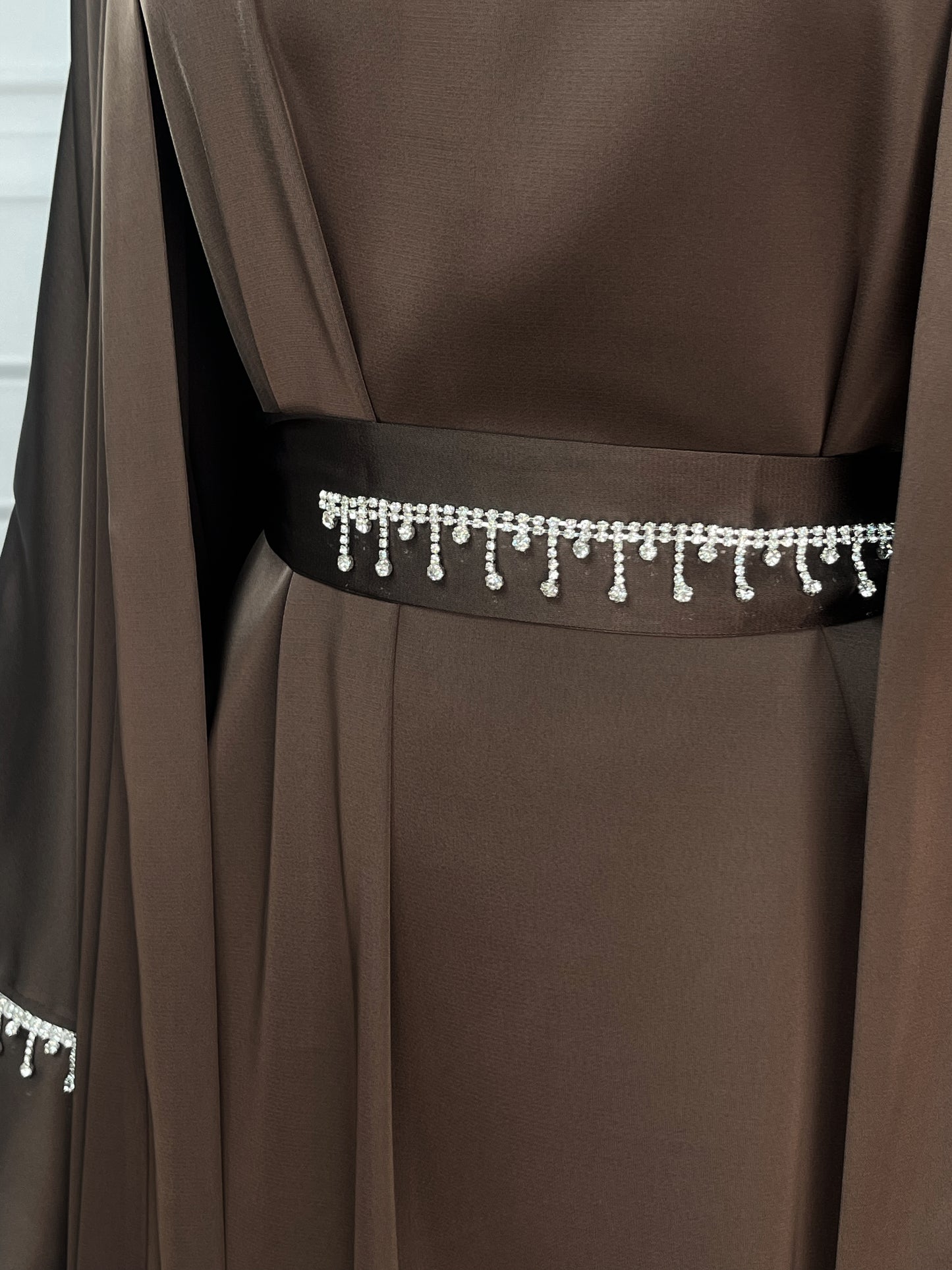 MSL041 Luxury Satin Abaya With Diamond Tassels Belt, 6-Piece Set
