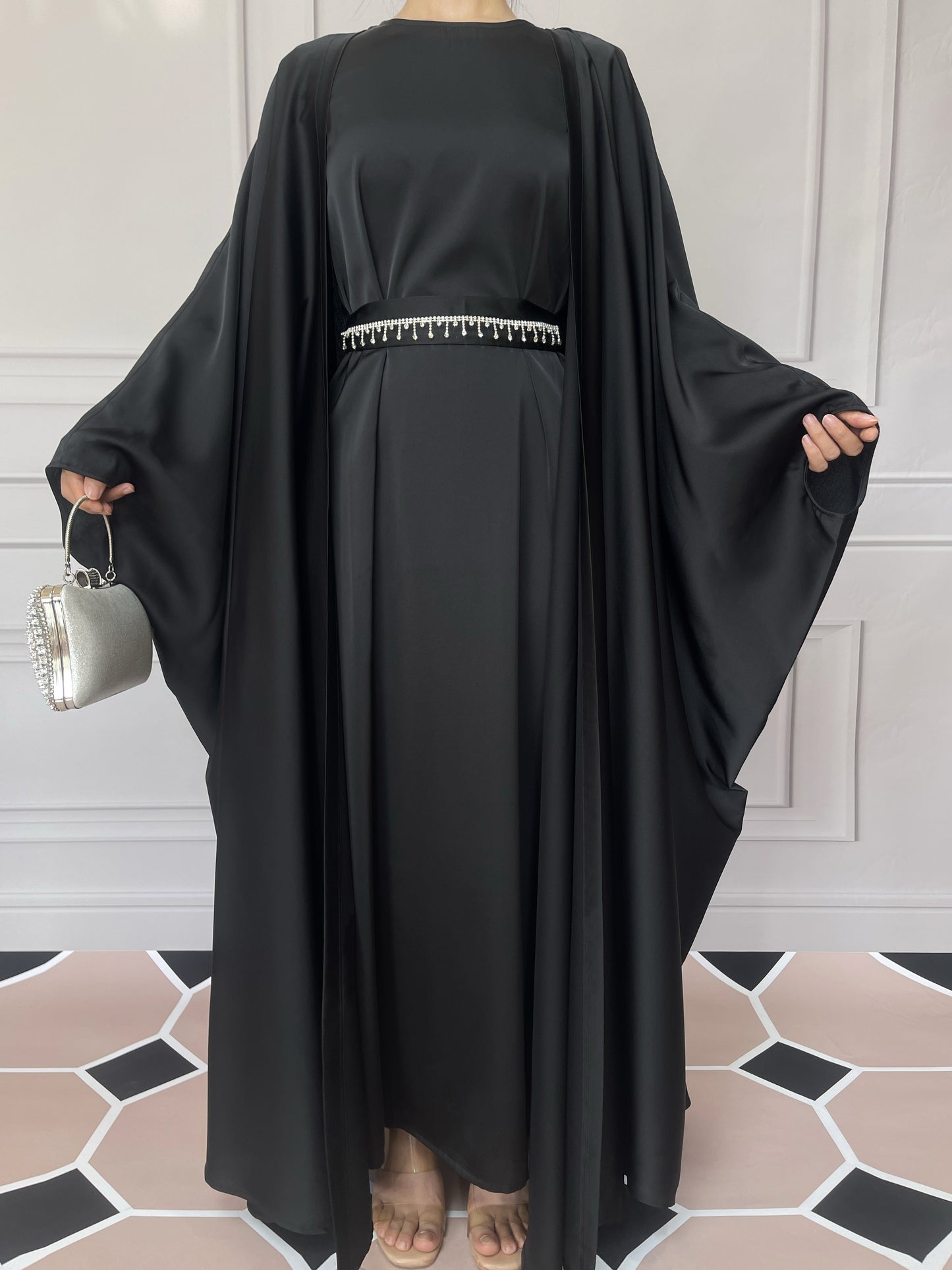 【Auf Lager】5-teiliges Set Butterfly Abaya mit Niqab, lose Vollabdeckung Satin Abaya MSL019