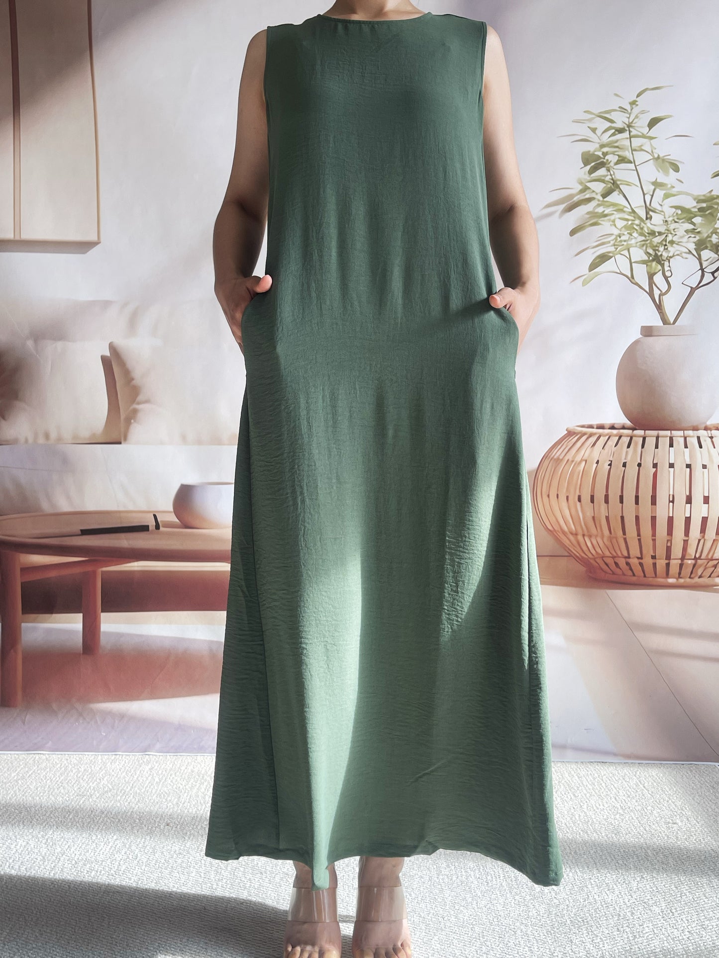 Ramadan Solid Crew Neck Sleeveless Loose Abayas, Elegant Simple Ruffle Hem Maxi Tank Dress, Women's Clothing Kebaya Kaftan MSL153