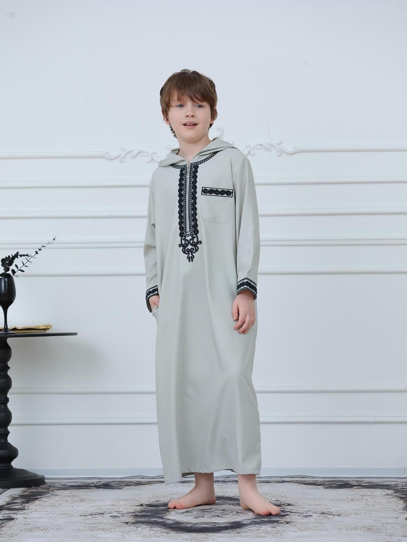 KID0012 Boys' Moroccan Robe Hooded Embroidered Loose Fit Abaya, Muslim Boys' Clothing, Comfortable Long Sleeve Dressing Gown