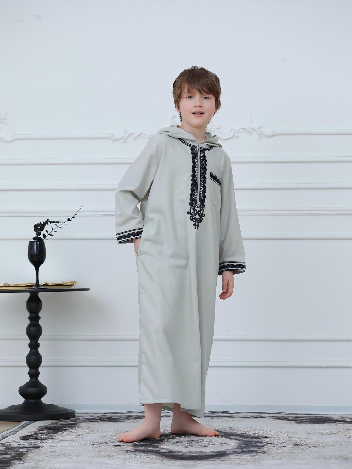 KID0012 Boys' Moroccan Robe Hooded Embroidered Loose Fit Abaya, Muslim Boys' Clothing, Comfortable Long Sleeve Dressing Gown