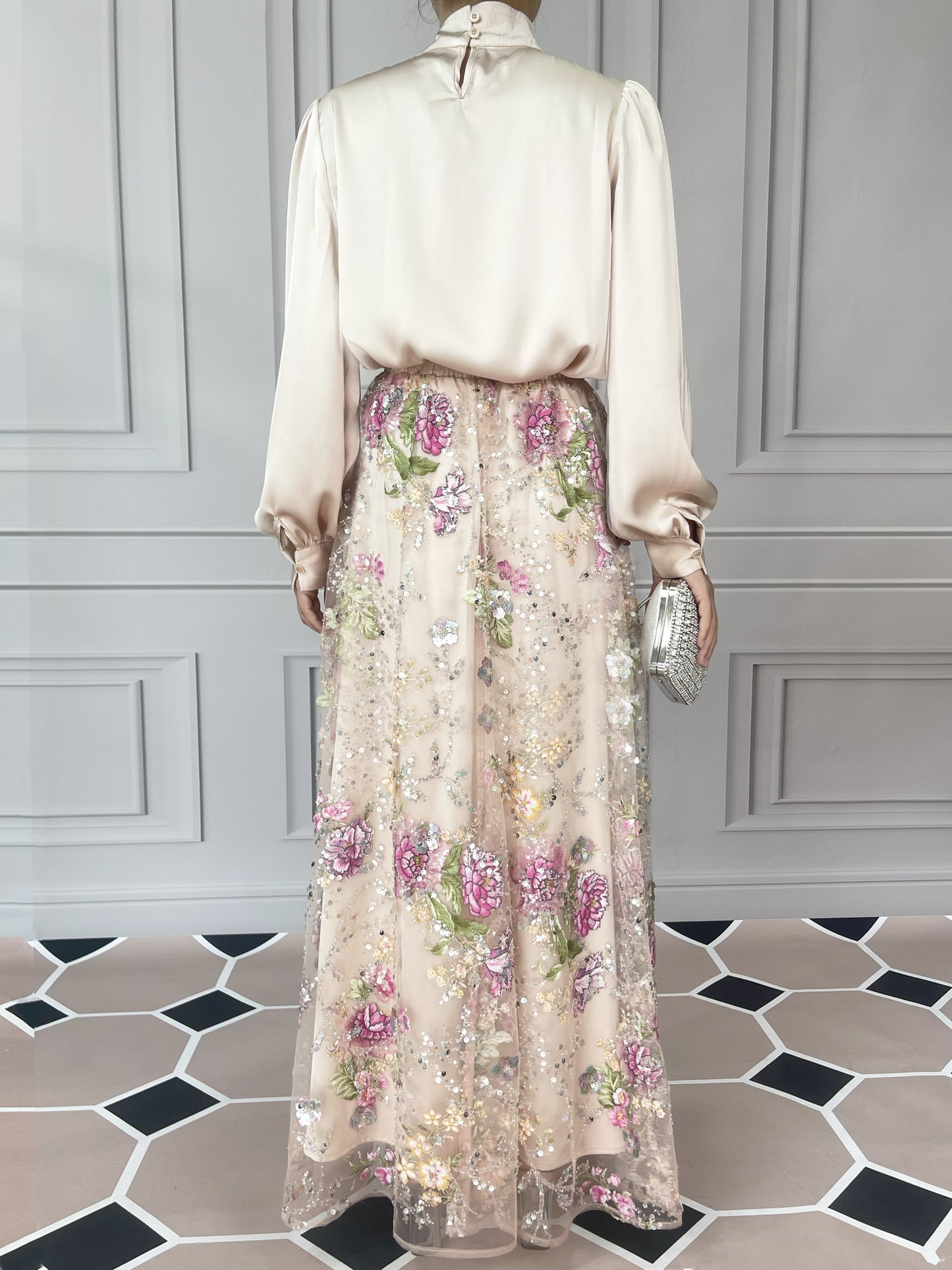 MSL903 Luxurious Women's Two-piece Set, Long-sleeved Top and Floral Bead and Sequin Skirt