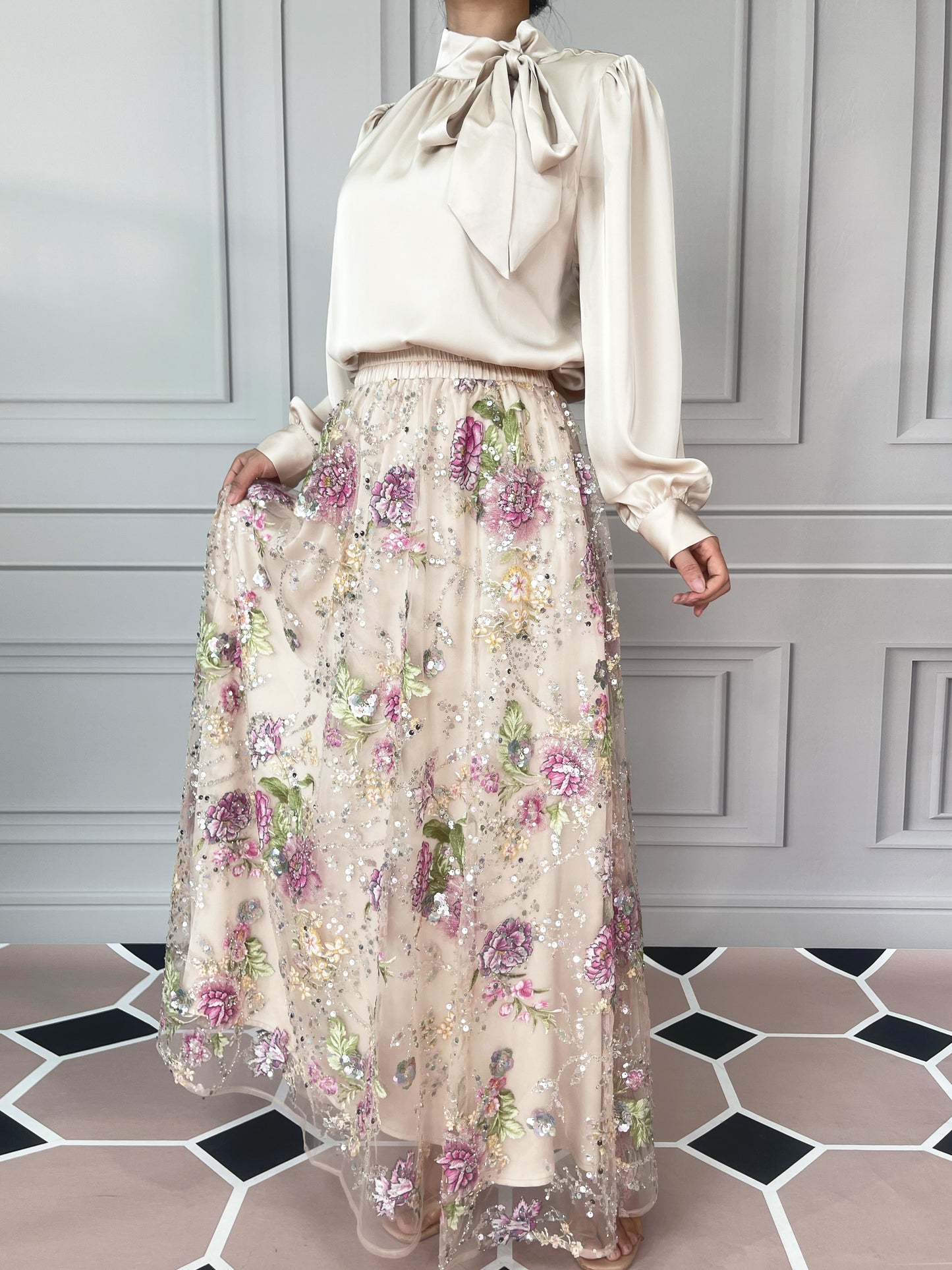 MSL903 Luxurious Women's Two-piece Set, Long-sleeved Top and Floral Bead and Sequin Skirt