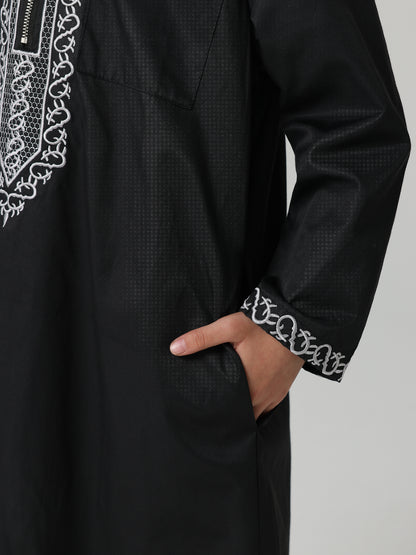 Boys' Embroidered Zip-Up Thobe with Hood | MSL553 | Hojumbo