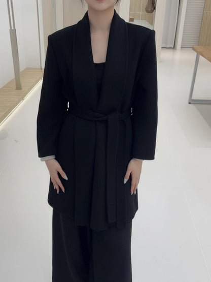 8190 Women's 70% Wool Coat, Autumn and Winter, Long-sleeved and Mid-length, Tweed Style, with Belt.