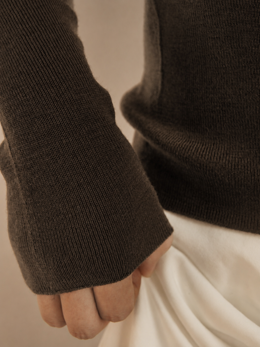 NZ7893 Women's 100% Wool Sweater Seamless Knit Mid-Neck Slim Fit | Women's Sweater, Wool Jumper | Hojumbo