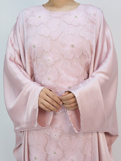 MK2626 Muslim Women's Kaftan, Satin Solid Color Batwing Sleeve, Flower Beaded Abaya for All Seasons, Elegant Loose-Fitting Dress
