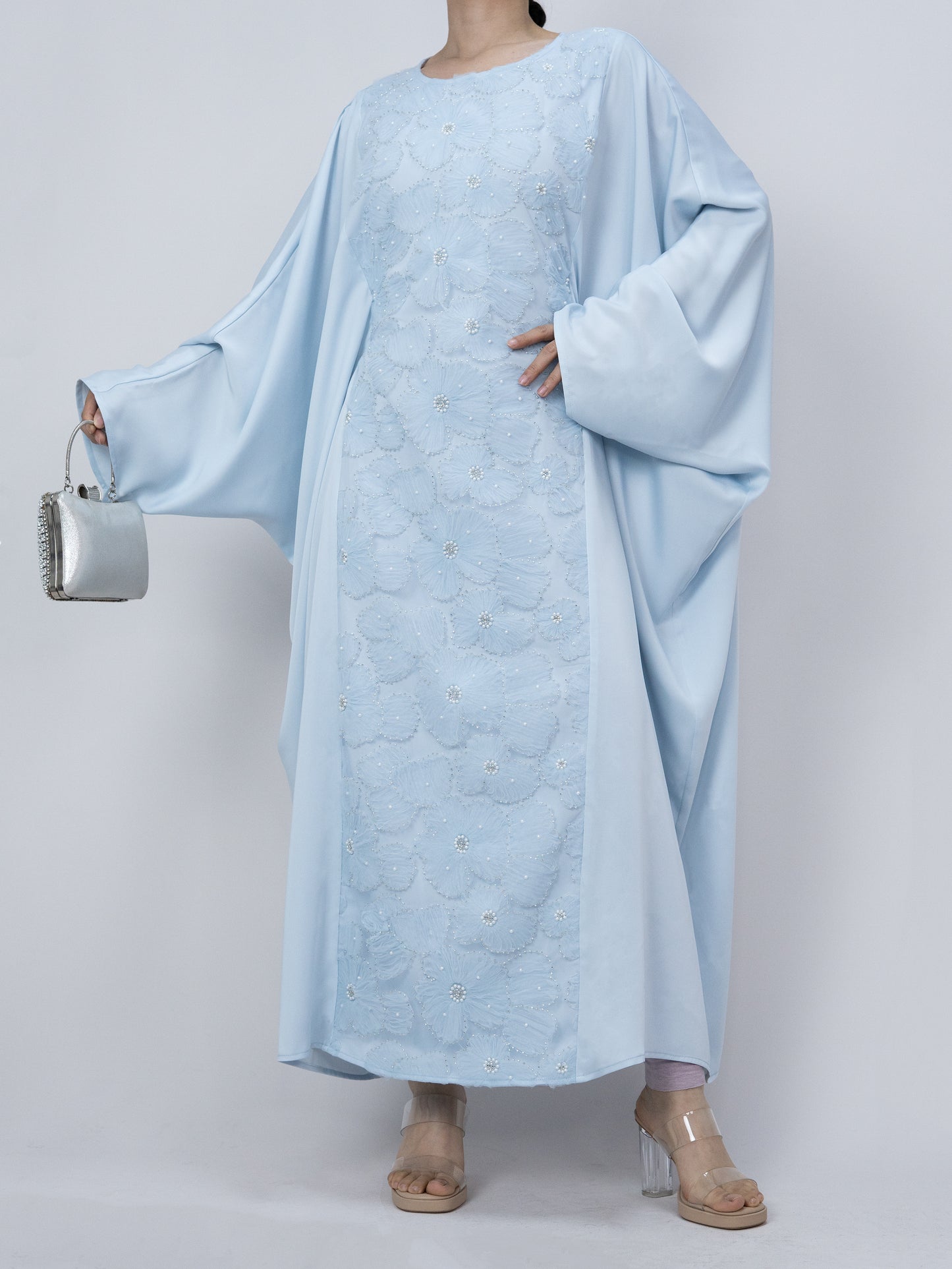 MK2626 Muslim Women's Kaftan, Satin Solid Color Batwing Sleeve, Flower Beaded Abaya for All Seasons, Elegant Loose-Fitting Dress