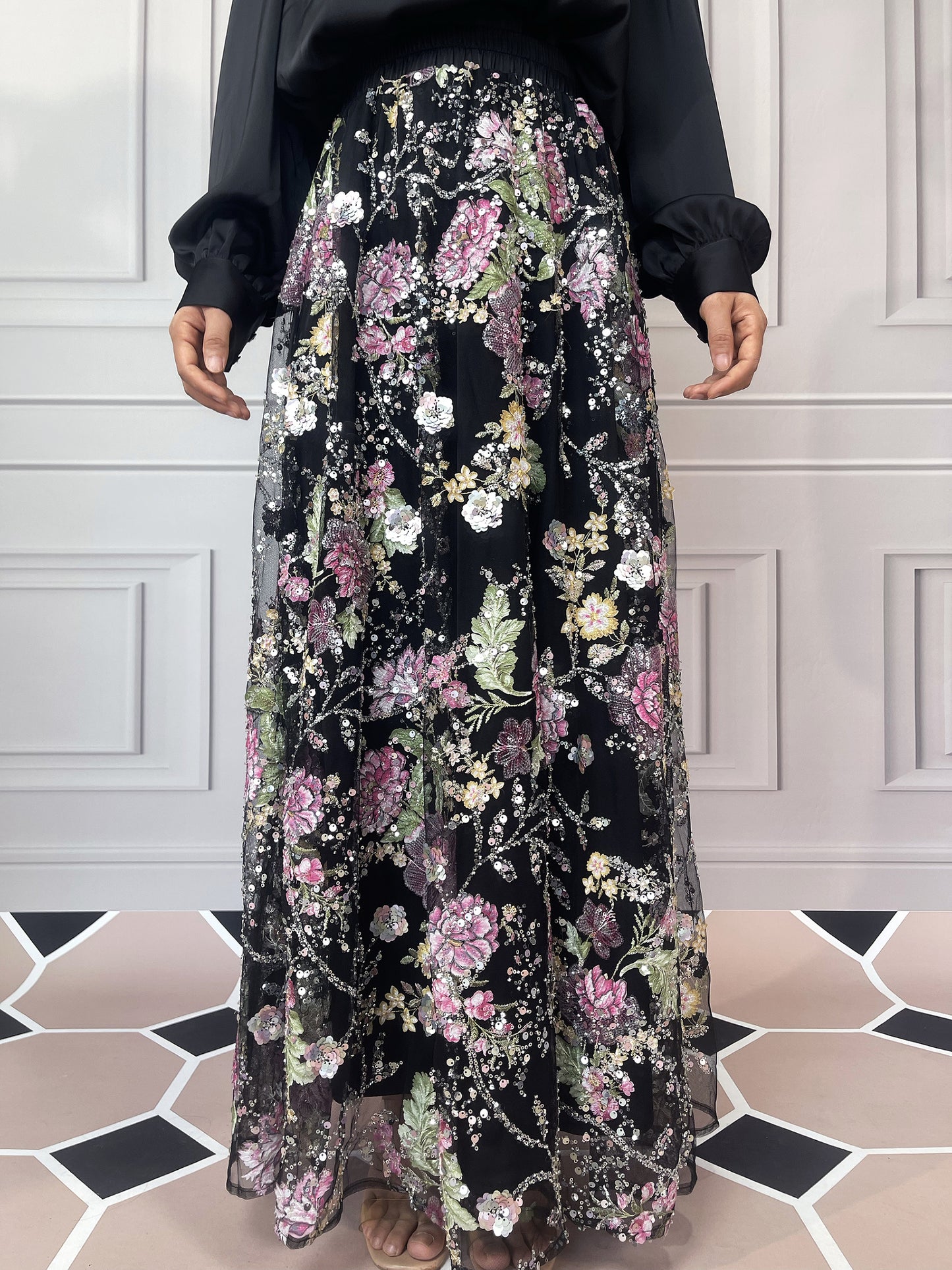 MSL903 Luxurious Women's Two-piece Set, Long-sleeved Top and Floral Bead and Sequin Skirt