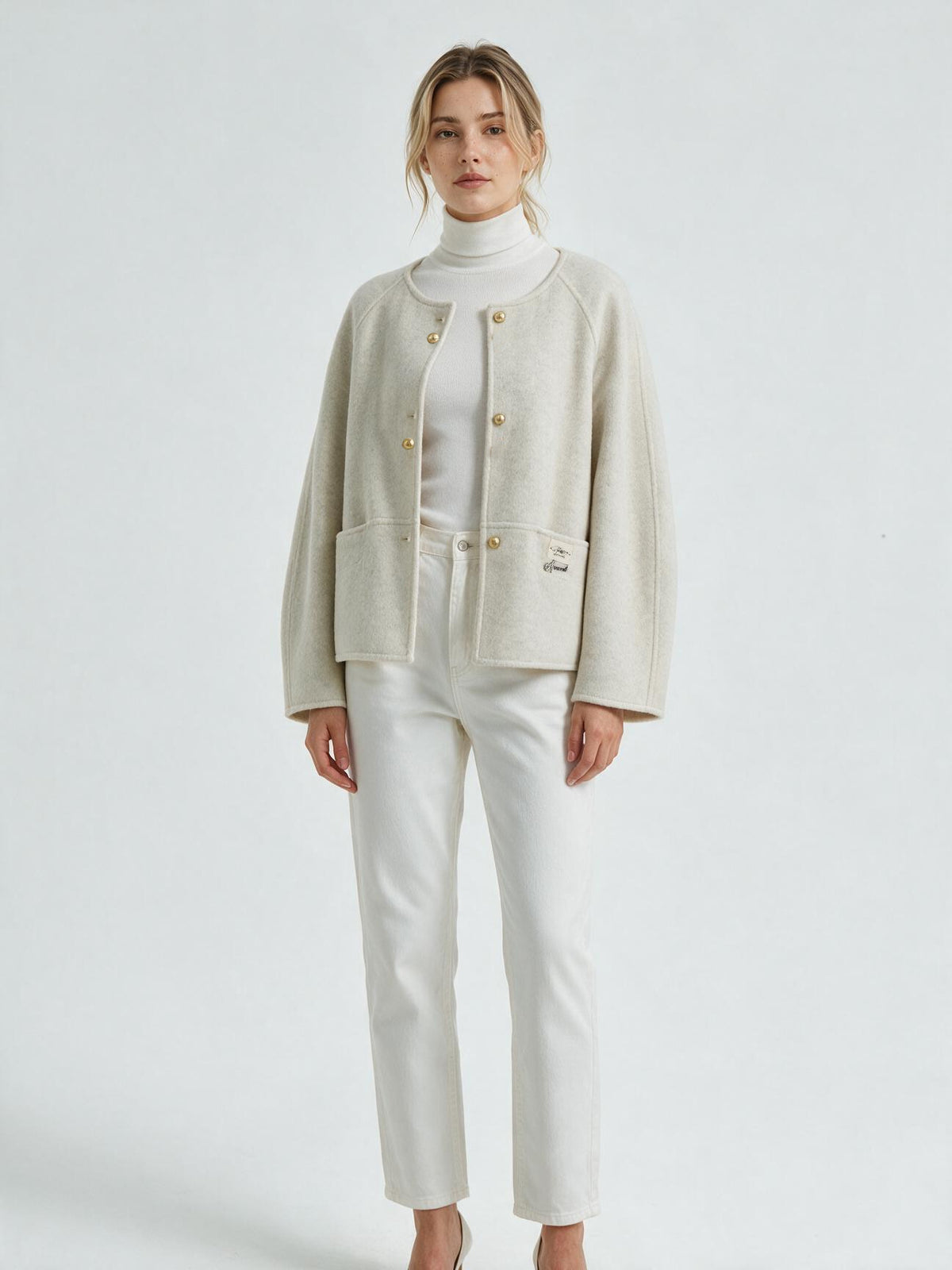 6026 Coat - 15% Wool, Round Collar, Short Length | Hojumbo